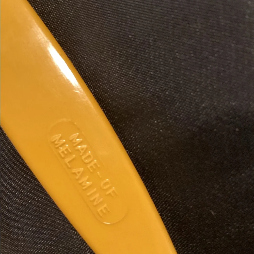 unbranded bright yellow
